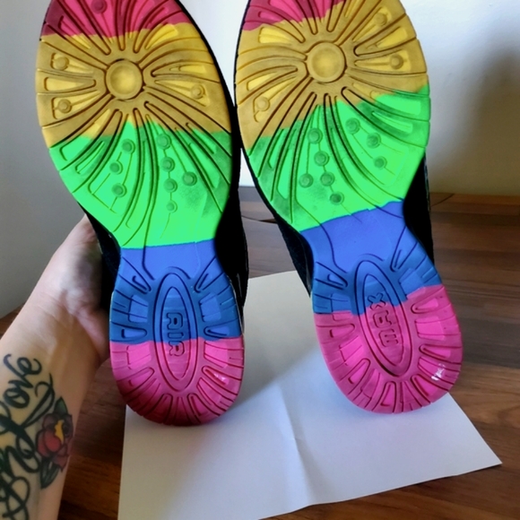 Nike Air Zoom Sneakers, Size Mens-8.5 or Womens-10, UNISEX - Picture 8 of 9